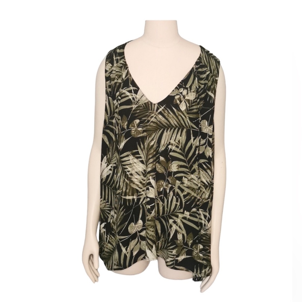 🌺 George Sleeveless Top, Size 2XL